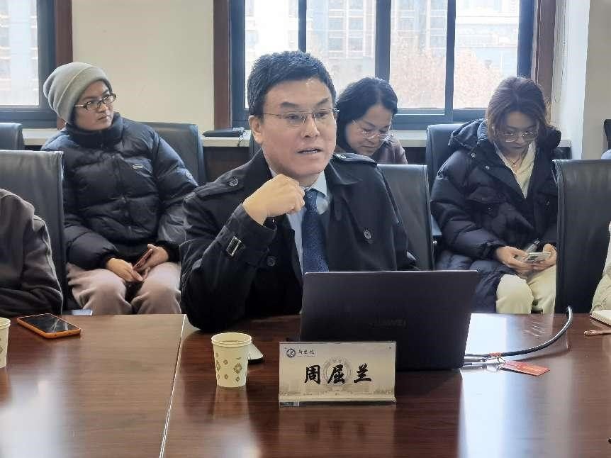西安交通大学周屈兰教授应邀到中文字幕av
作教学创新大赛与教学创新专题讲座