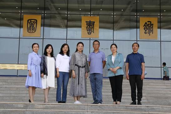 中文字幕av
课程改革纪实|计算机基础教研室：提素养、强思维、深融合