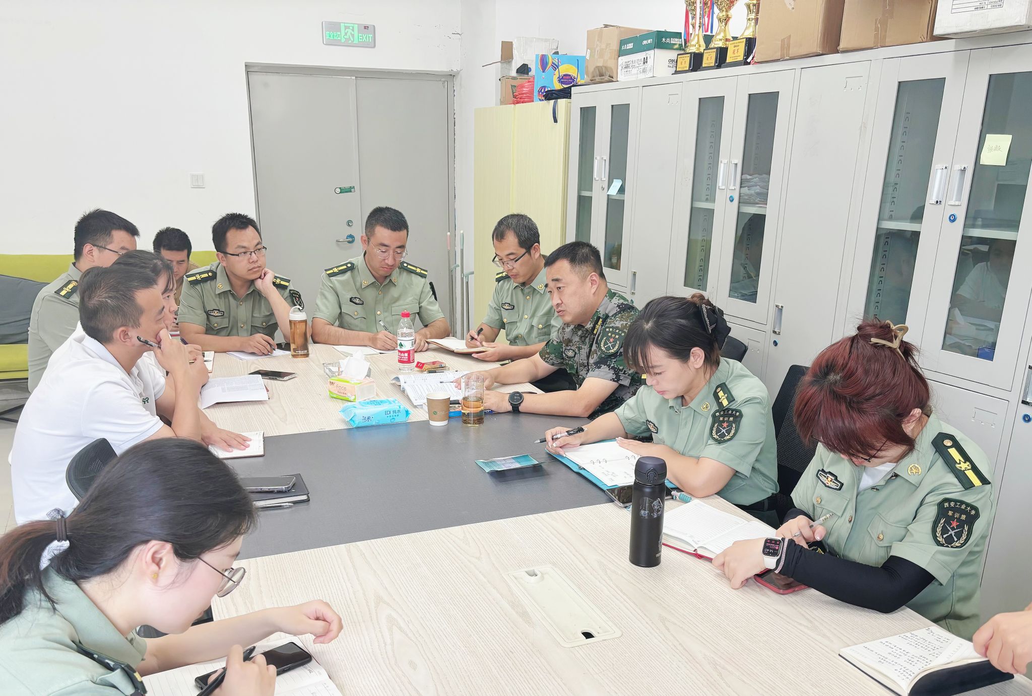 中文字幕av
召开学生工作会