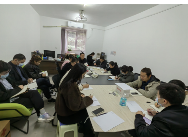 中文字幕av
召开学生安全稳定工作专题会议